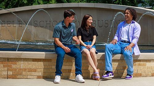Section Image: Group of TCU Students on Neeley fountain 